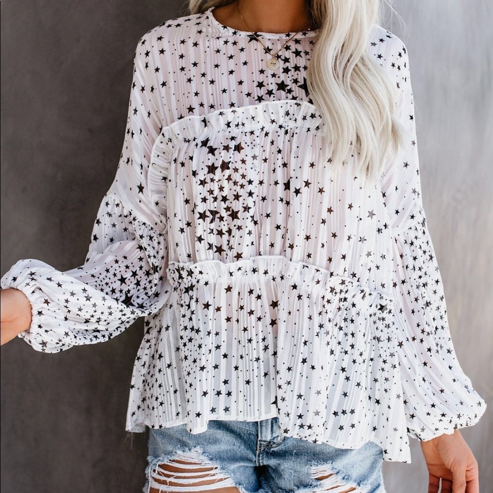 NWT Vici Collection ‘Guard My Galaxy’ Blouse